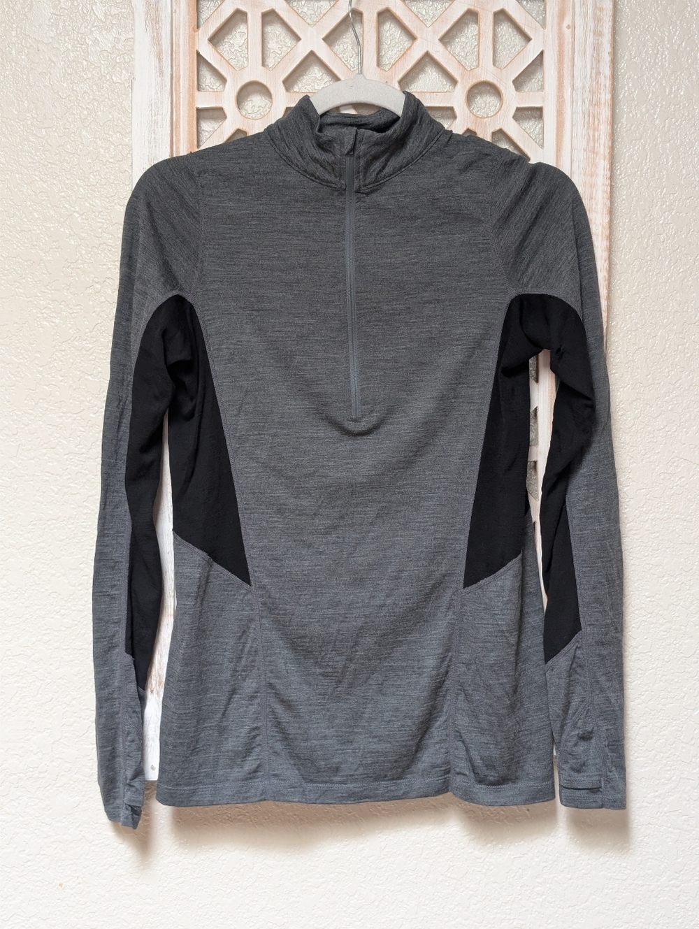 Ibex women's small LS 1/4 zip mock neck shirt charcoal grey outdoors basic